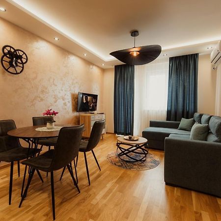 Astra Apartment Novi Sad Luaran gambar